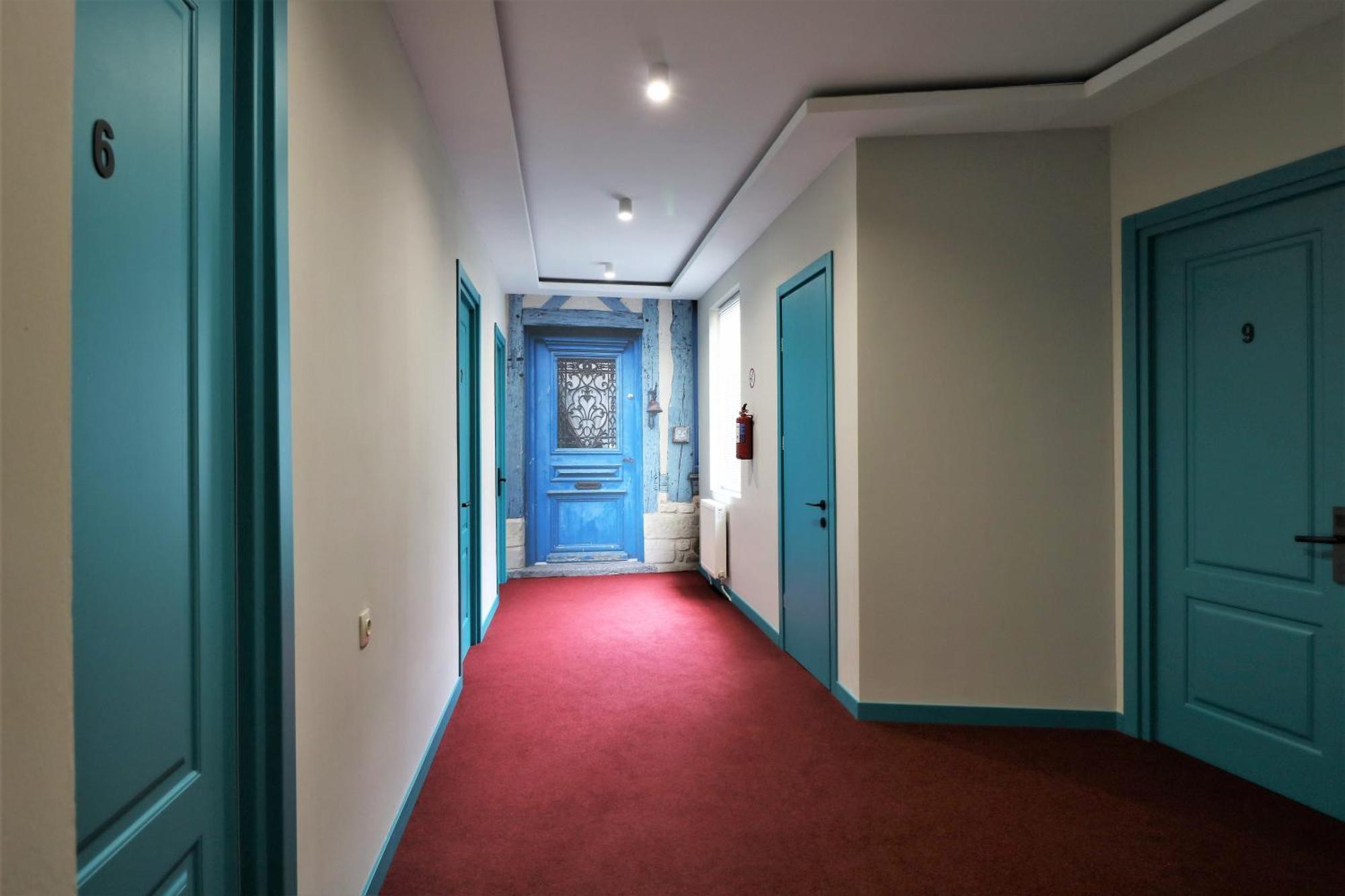 - Boutique Tbilisi